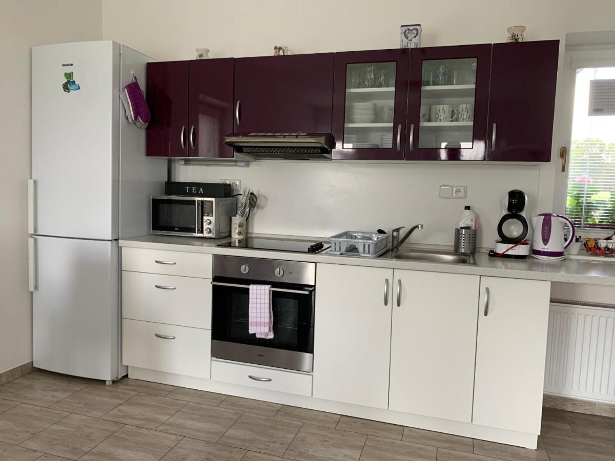 Apartmany Na Rozcesti Lomnice nad Popelkou Екстер'єр фото