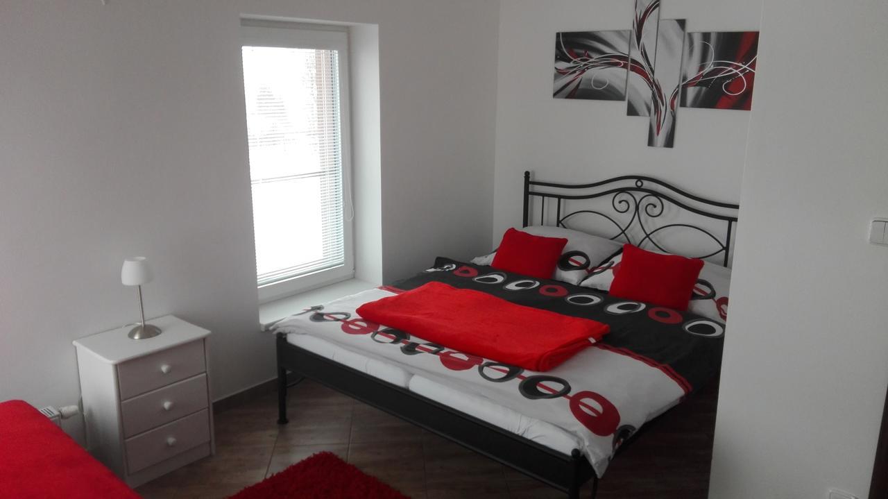 Apartmany Na Rozcesti Lomnice nad Popelkou Екстер'єр фото